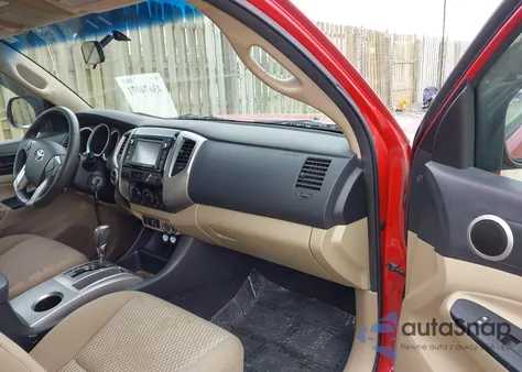 2014 Toyota Tacoma z USA, uszkodzony, nr VIN 5TFUX4EN3EX028365